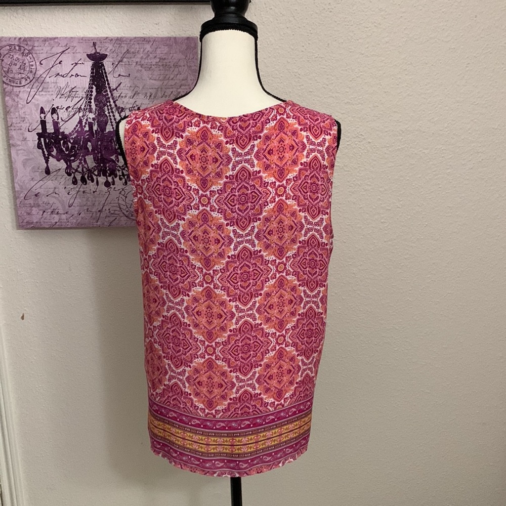 Sleeveless Top - Relaxed Fit - Size L - Picture 3 of 5